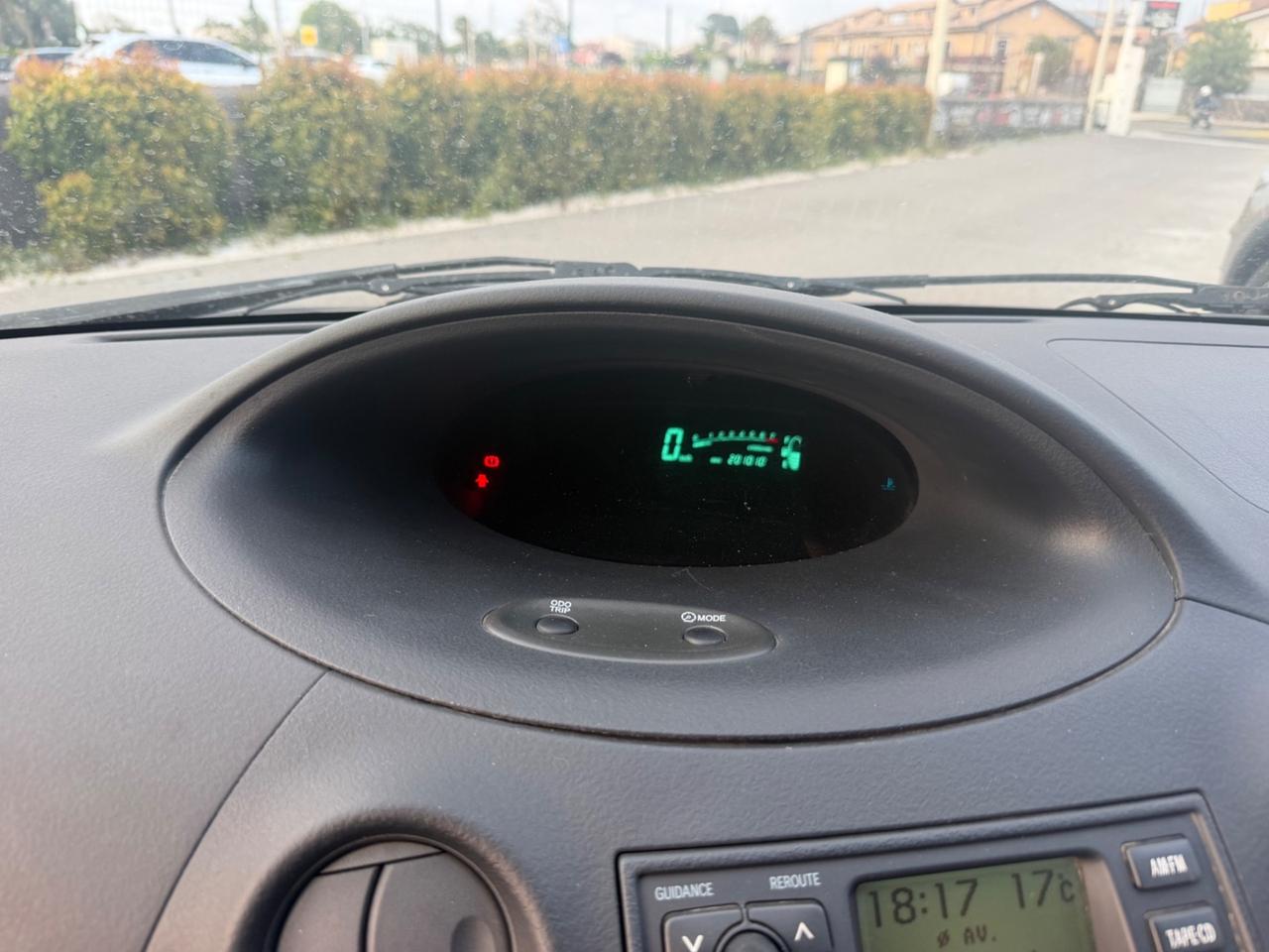 Toyota Yaris 1.0i 16V cat 5 porte Sol Blue