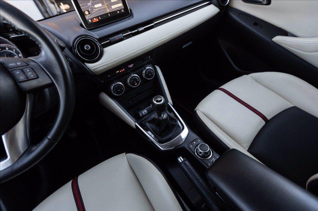 MAZDA 2 1.5 Exceed 90cv del 2015