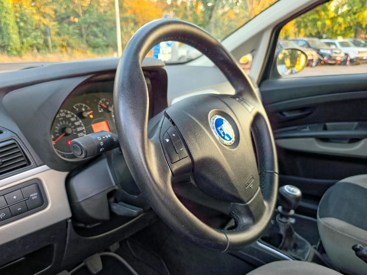 Fiat Grande Punto Grande Punto 1.4 5 porte Dynamic 2005-E4 Manuale NEO