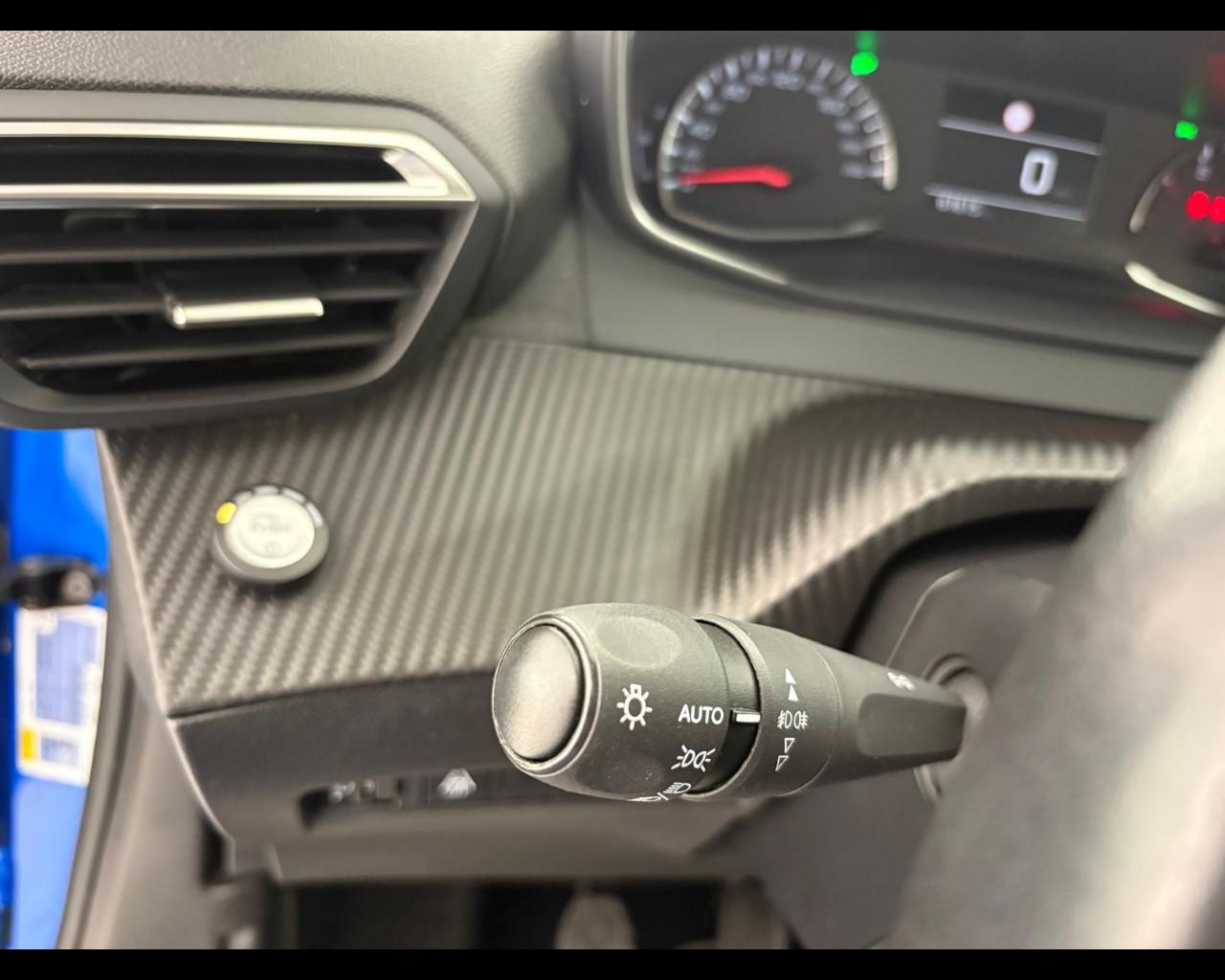 PEUGEOT 2008 1.2 puretech Active 100cv - GPL AFTERMARKET
