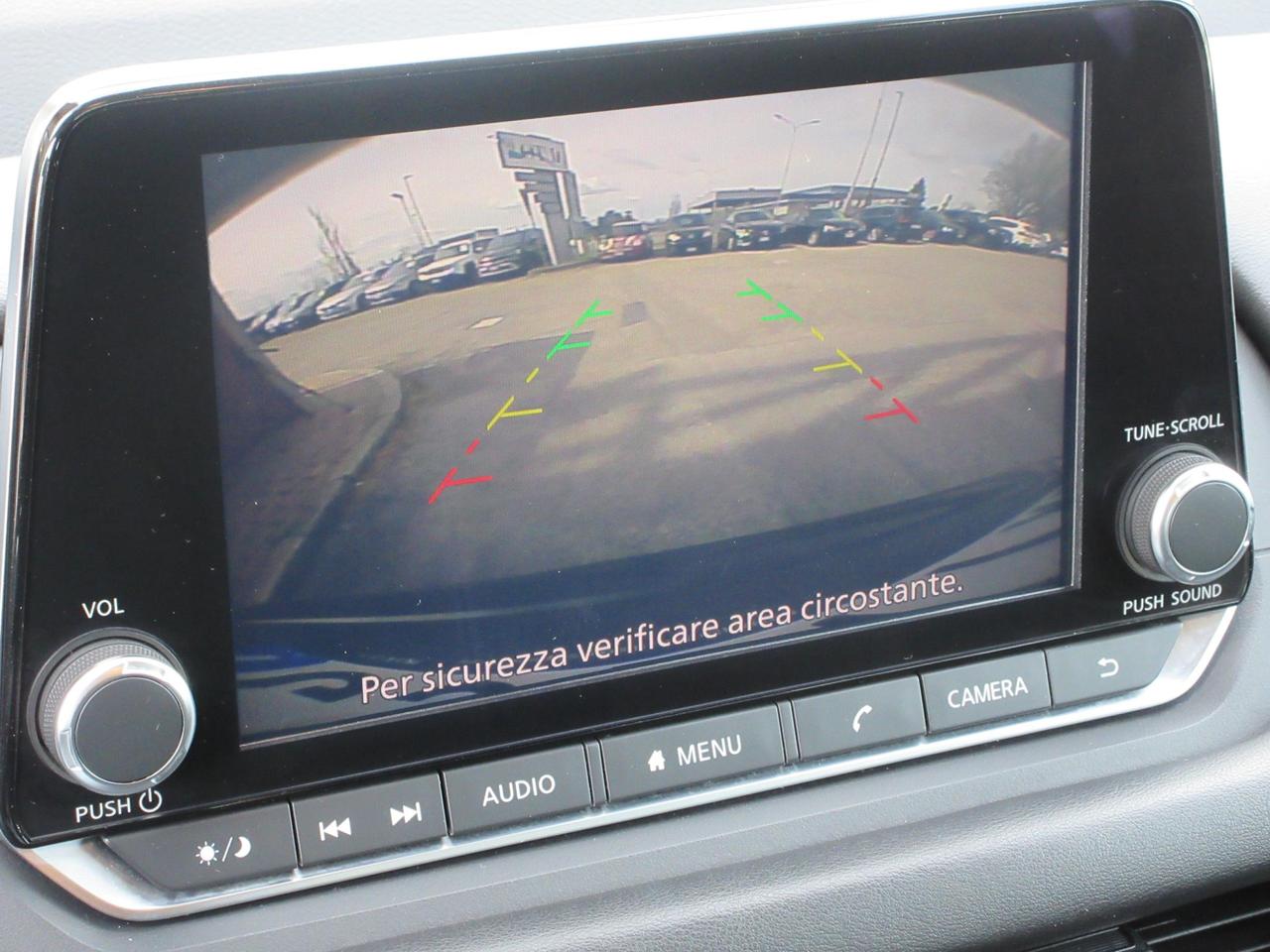 Nissan Qashqai 1.3 mhev Business 2wd 158cv xtronic