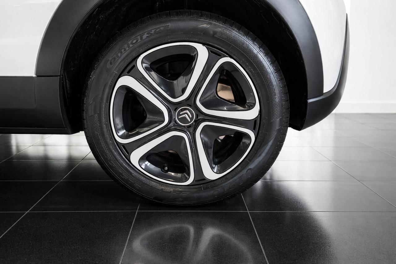 Citroen C3 PureTech 82 Shine NAVI TEL BICOLORE NEOPATENTATI CAMERA