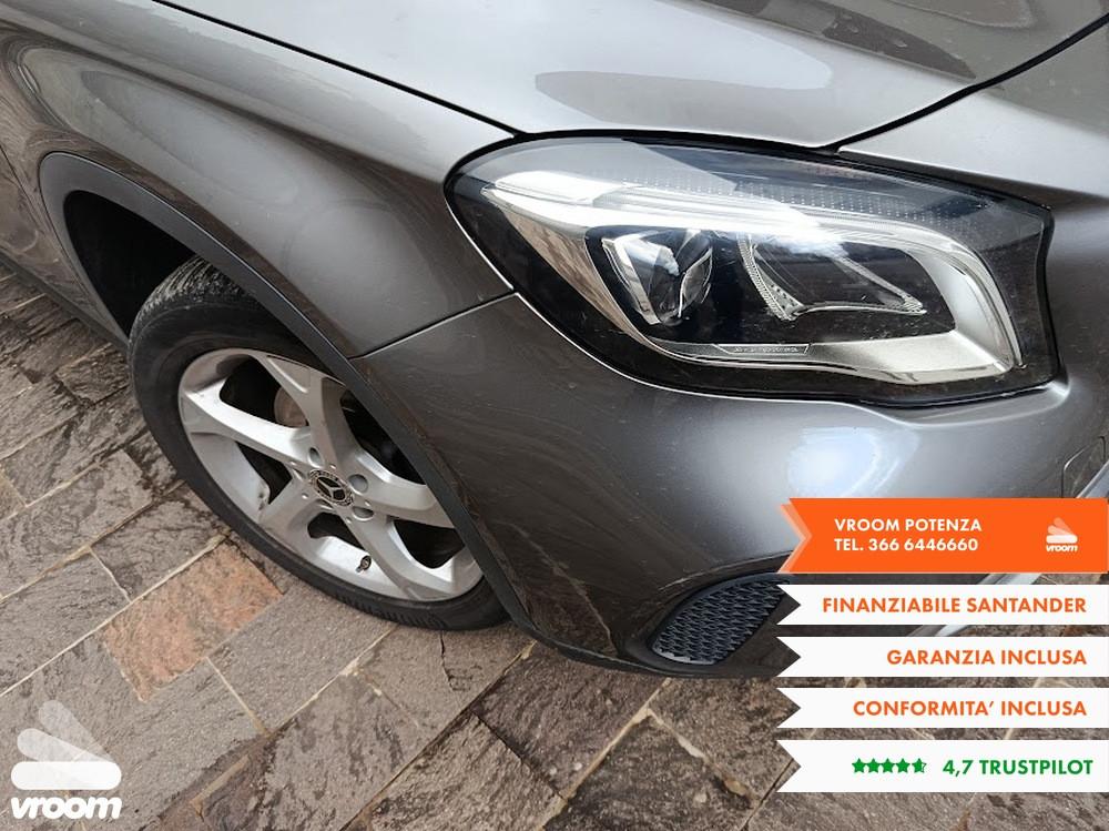 MERCEDES GLA (X156) GLA 200 d Automati...