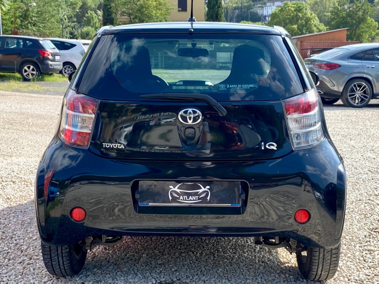 Toyota iQ 1.0 Multidrive