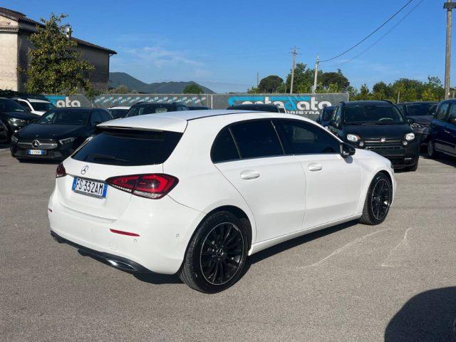 MERCEDES-BENZ A 180 d Automatic Premium