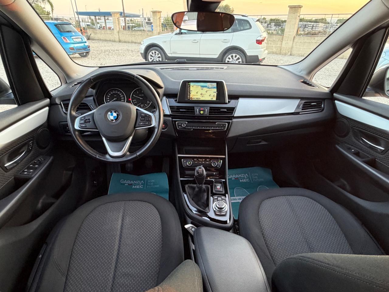 Bmw 2er Active Tourer 216d Luxury