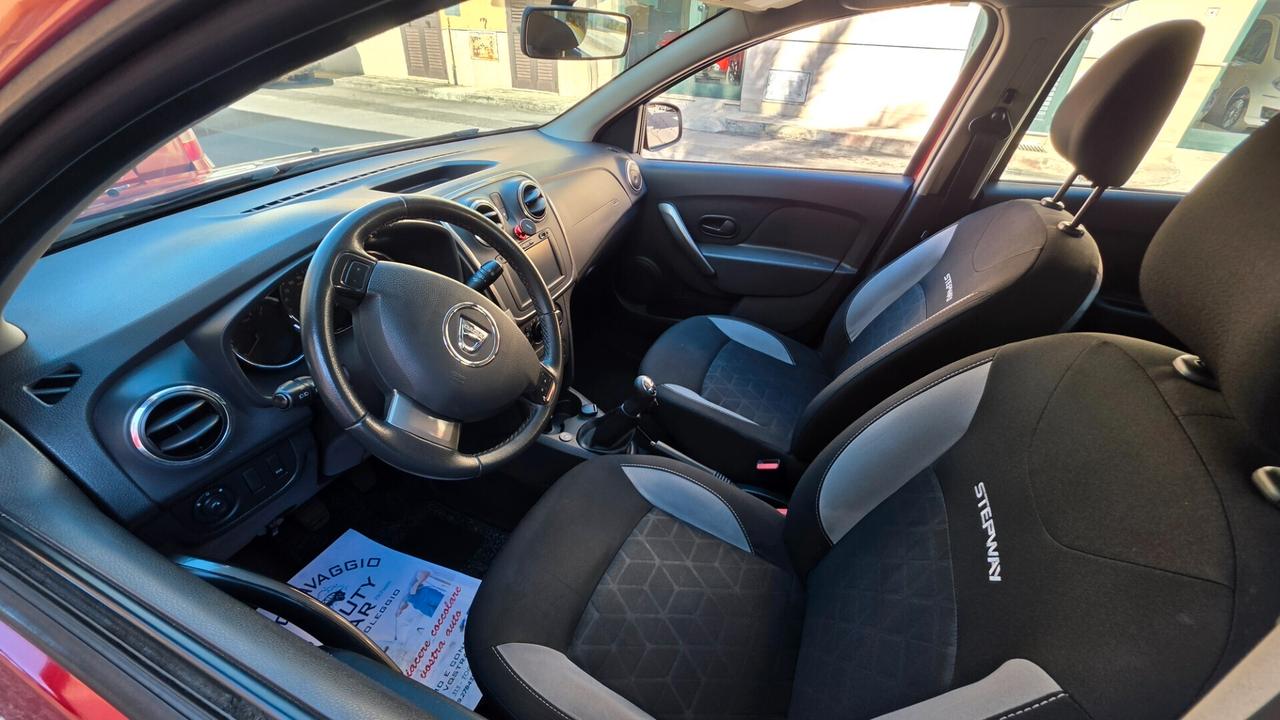 Dacia Sandero stepway Gpl casa madre Anno 2016