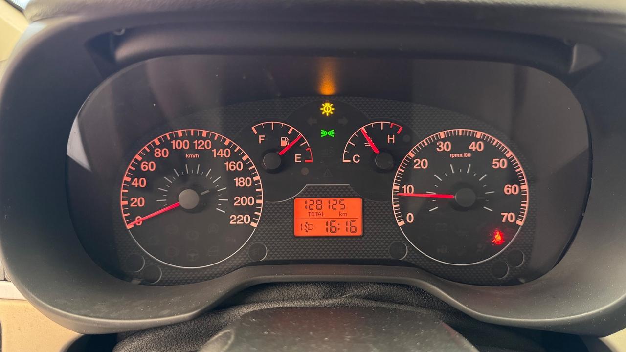 Fiat Grande Punto 1.3 MJT 75 CV 5 porte Dynamic-128.000 km