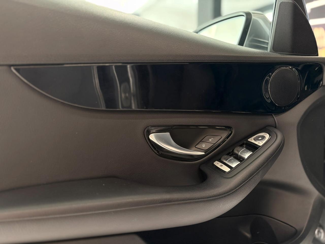 Mercedes-benz C 200 d Auto Premium