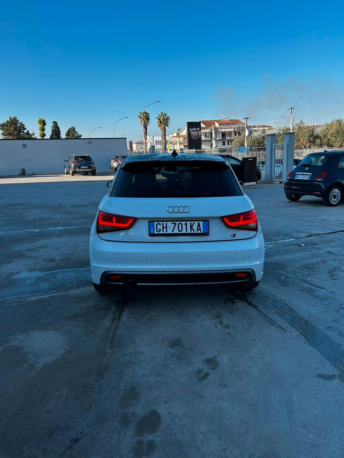 Audi A1 SPB 1.6 TDI 105 CV Attraction