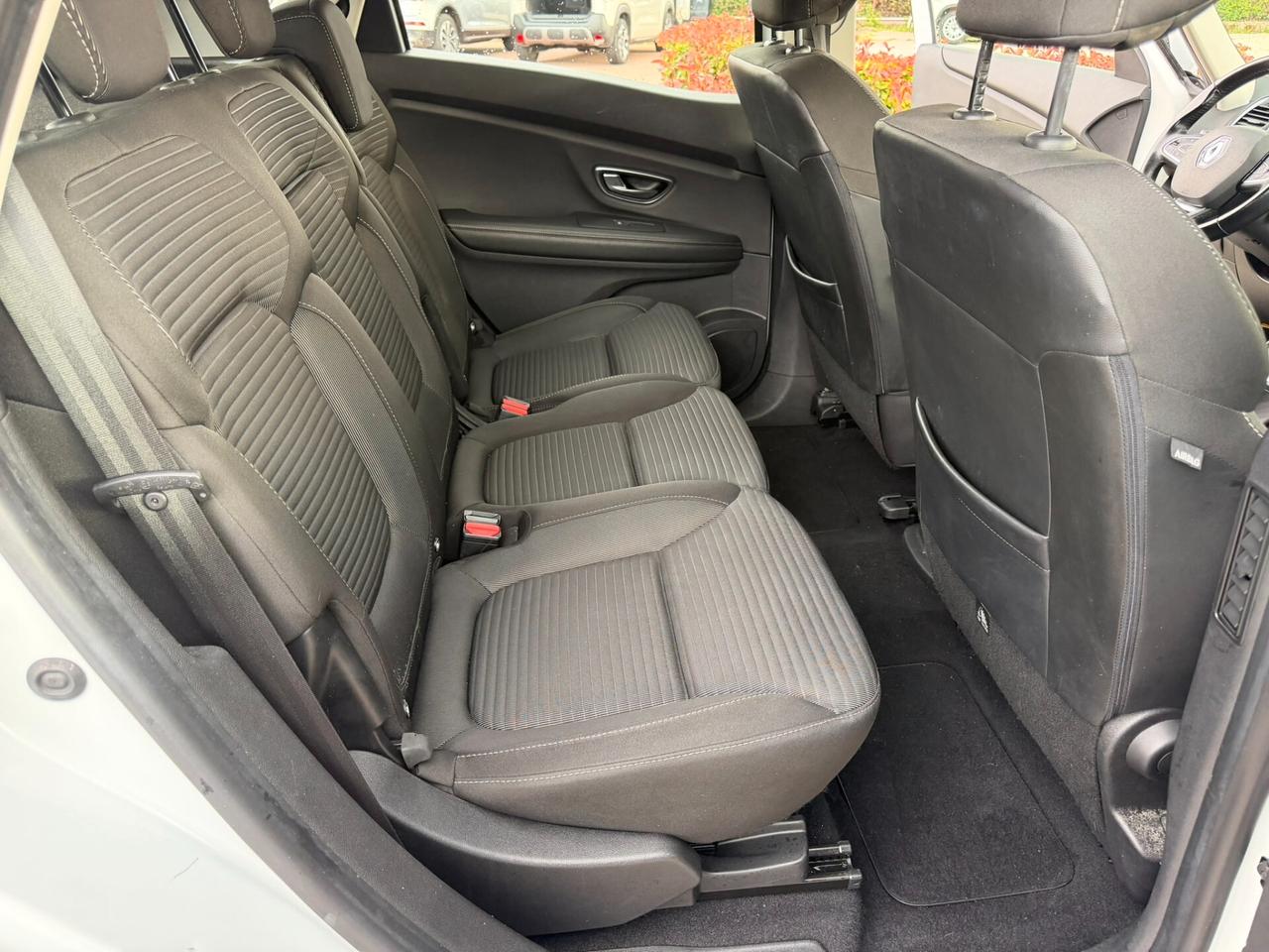 Renault Scenic Scénic dCi 8V 110 CV EDC Energy Intens