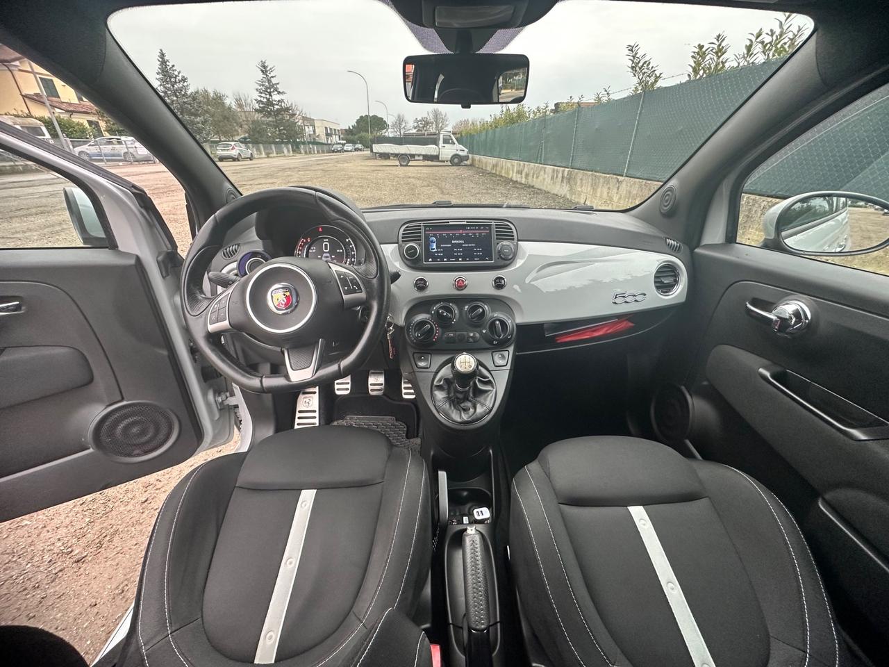 Abarth 595 1.4 Turbo T-Jet 140 CV