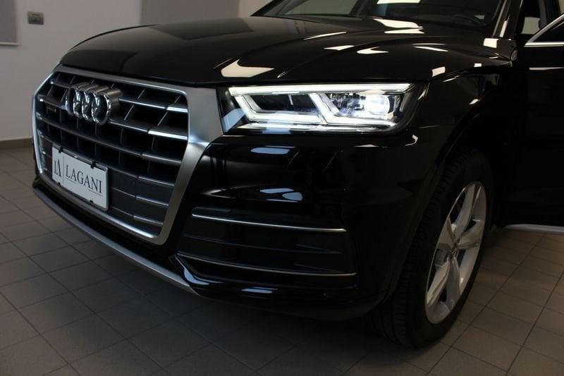 Audi Q5 40 TDI quattro S tronic Business Sport