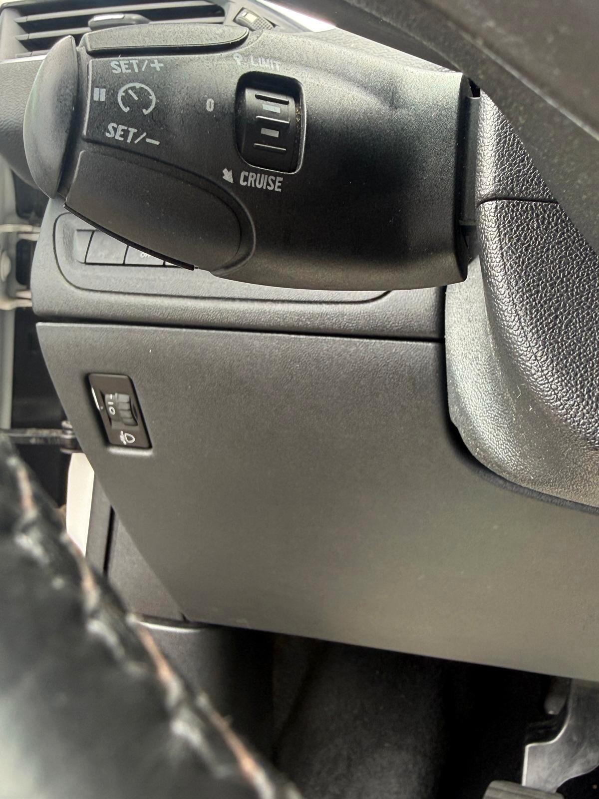 Peugeot 208 1.6 e-HDi 92 CV Stop&Start 3 porte Allure UNICO PROPRIETARIO
