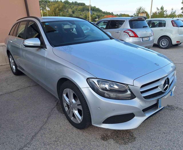 MERCEDES-BENZ C 200 d S.W. Auto Business