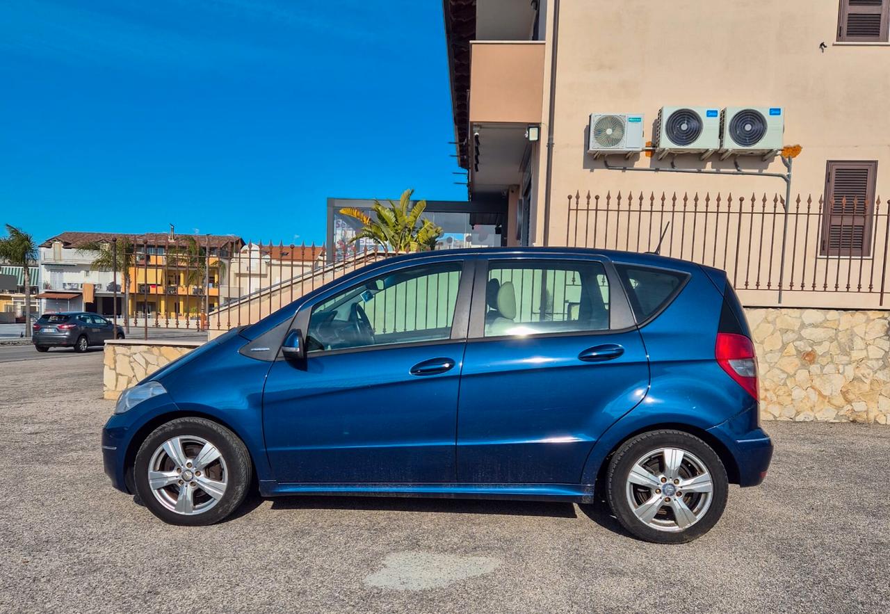 Mercedes-benz A 150 GPL AUTOMATICA