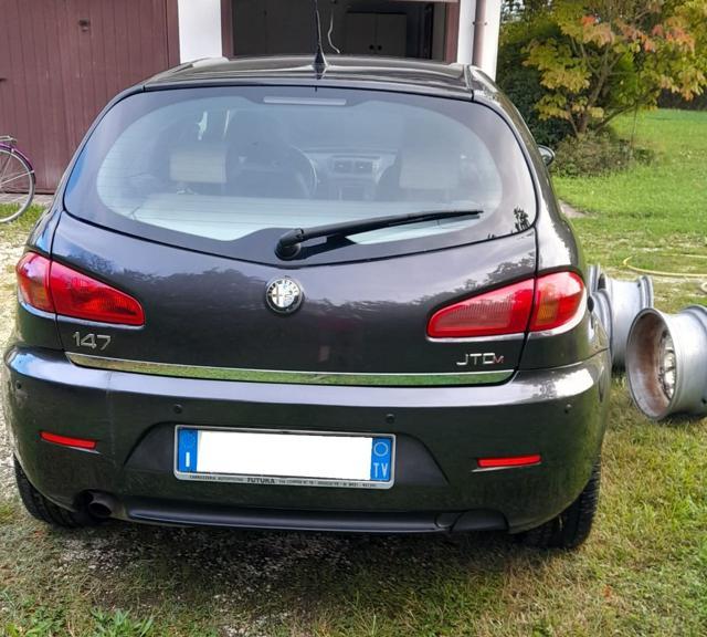 ALFA ROMEO 147 1.9 JTD (120) 5 porte Exclusive