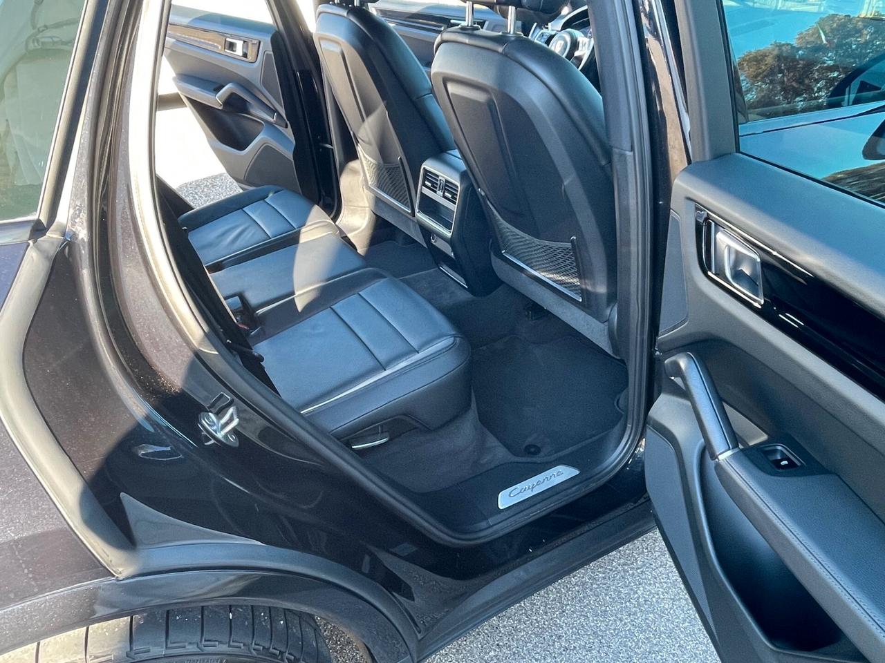 Porsche Cayenne 3.0 V6 Tiptronic