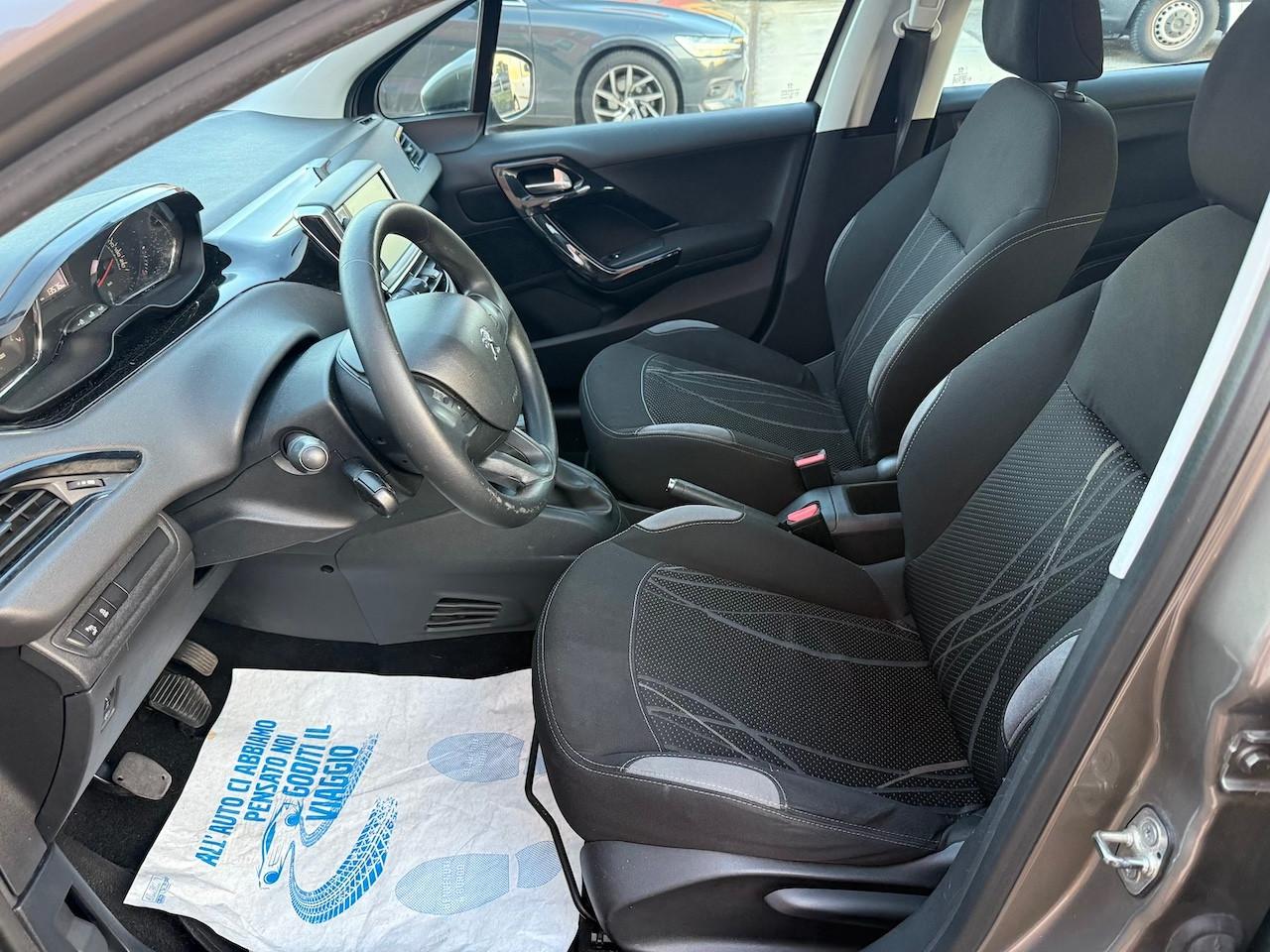 Peugeot 208 1.2 VTi 82 CV 5 porte Active