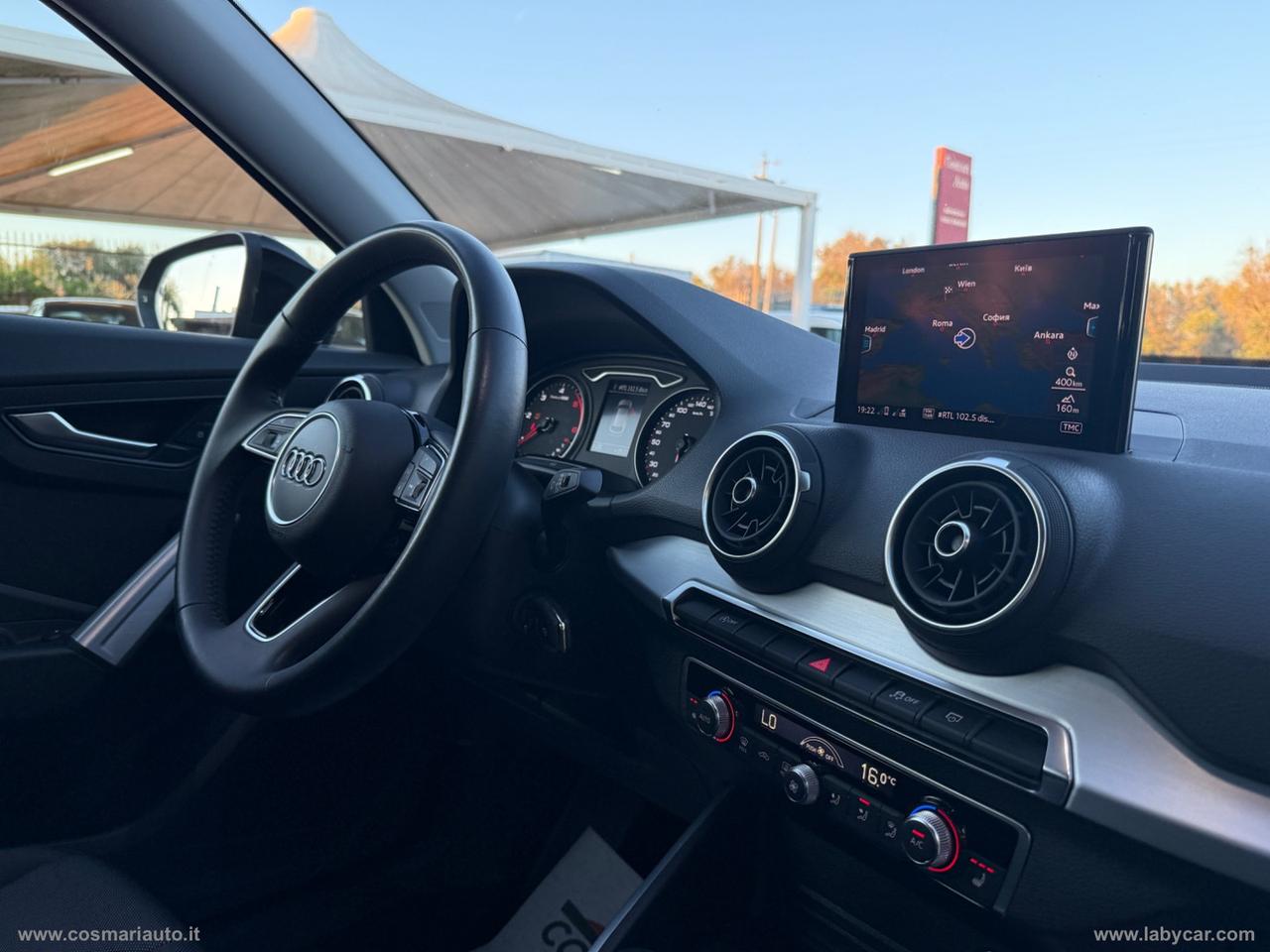 AUDI Q2 30 TDI S tronic Business Design
