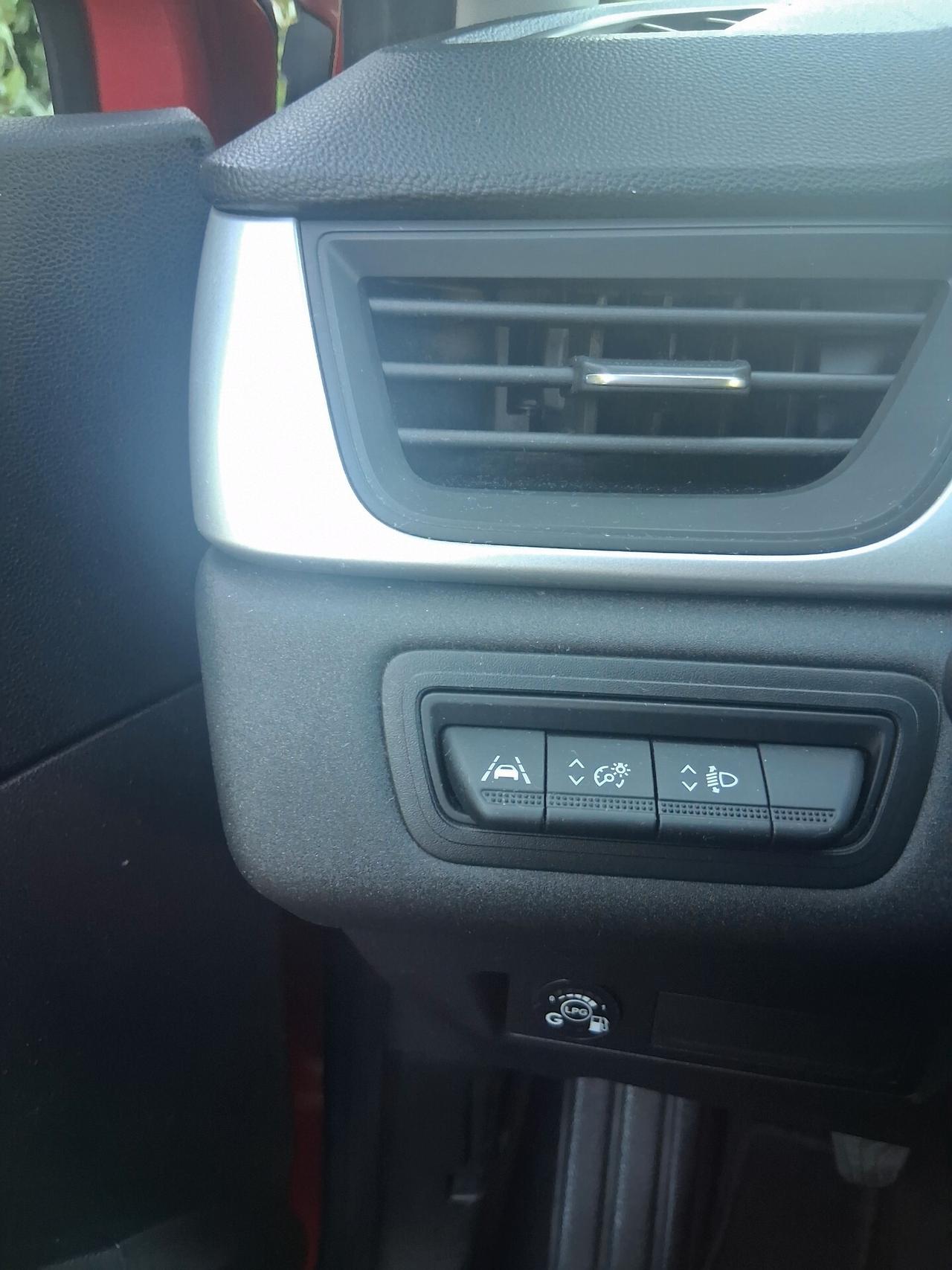 Renault Captur TCe 100 CV GPL FAP Intens