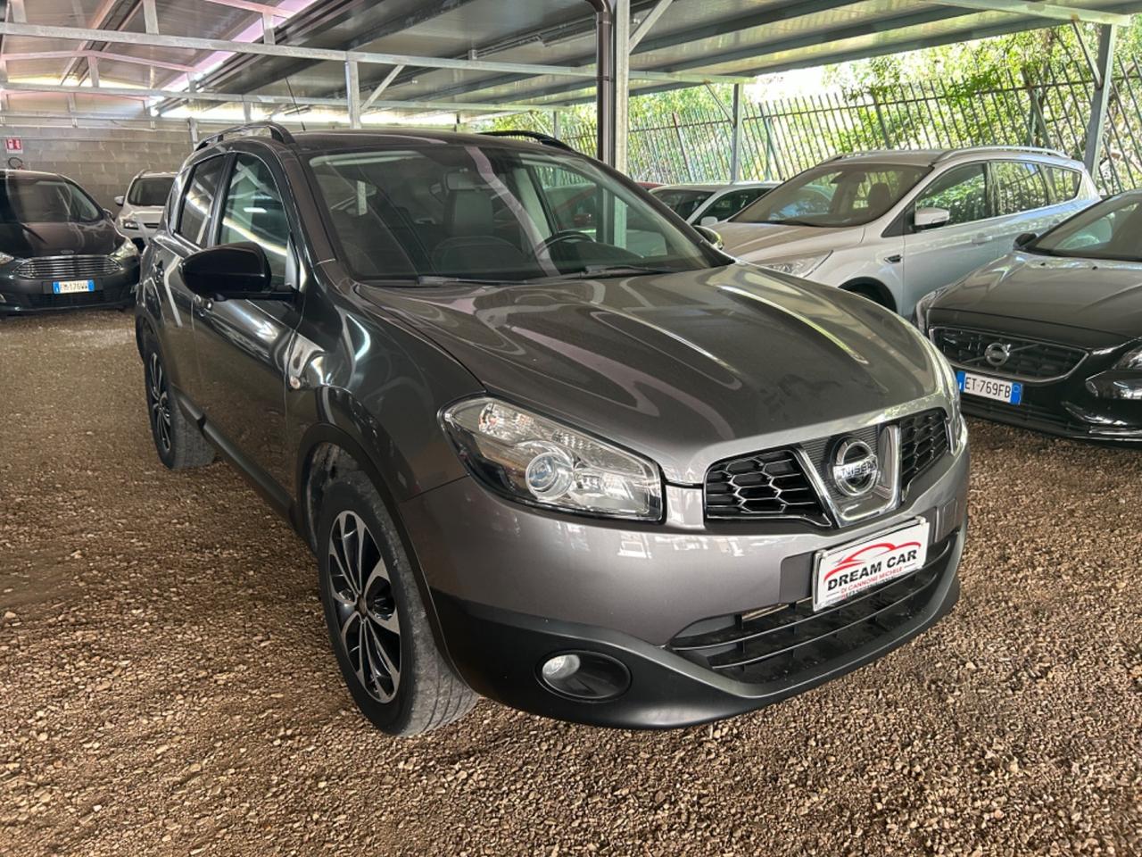 Nissan Qashqai 1.5 dCi DPF 360 TETTO