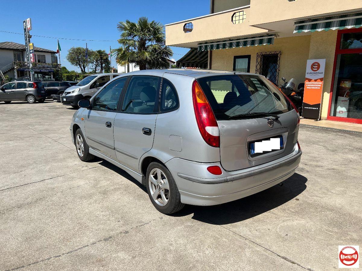 NISSAN - Almera - Tino 1.8 Acenta