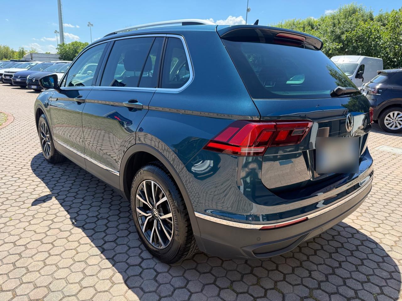 Volkswagen Tiguan 2.0 TDI SCR Life OK NEOPATENTATI in arrivo