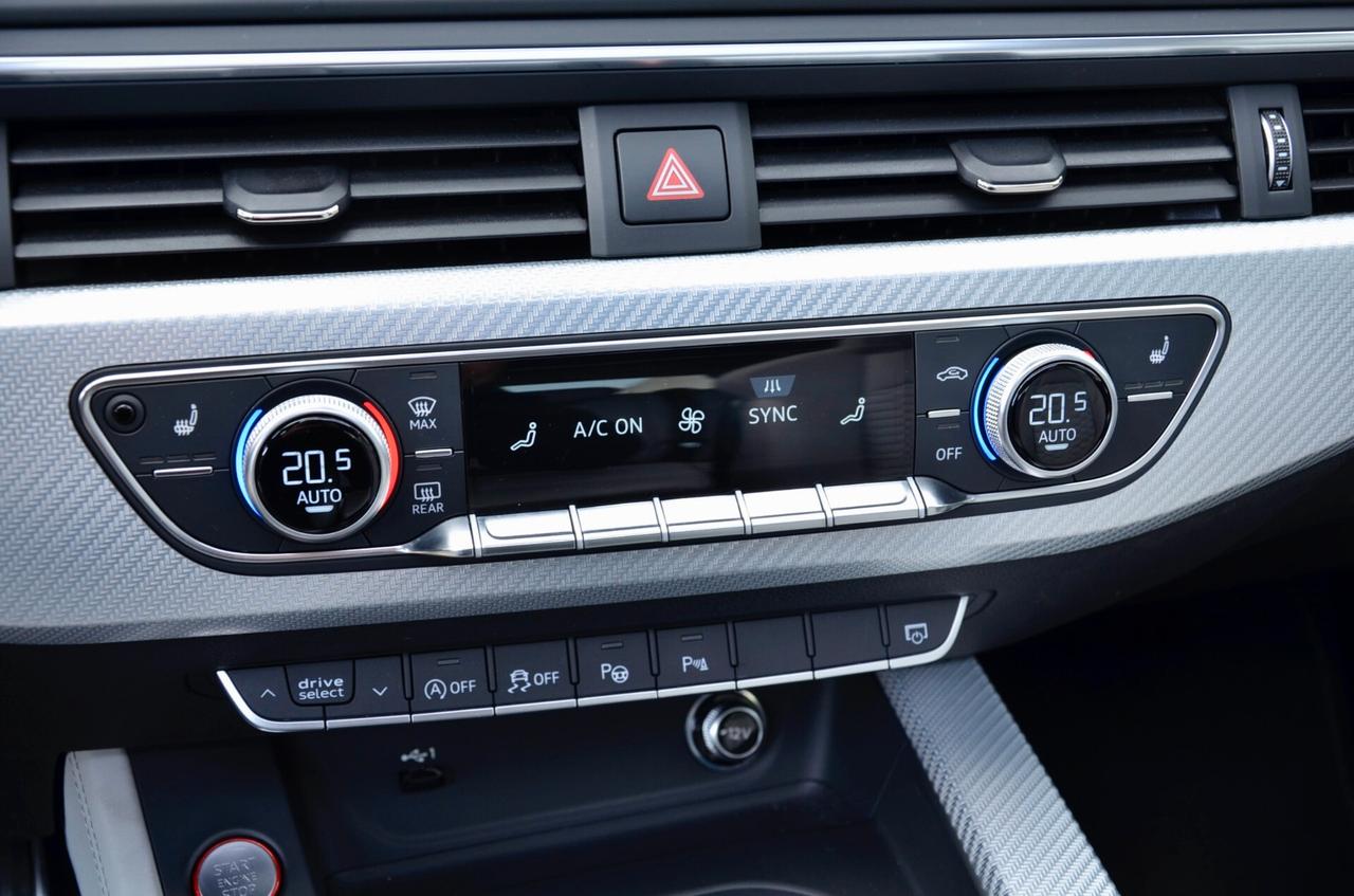 AUDI RS4 AVANT 2.9 TFSI QUATTRO 450cv TIPTRONIC, CRONOLOGIA SERVICE AUDI, UFF ITALIANA, FULL OPTIONAL, TETTO, SCARICO, HI-FI BANG & OLUFSEN, MATRIX, PERMUTE