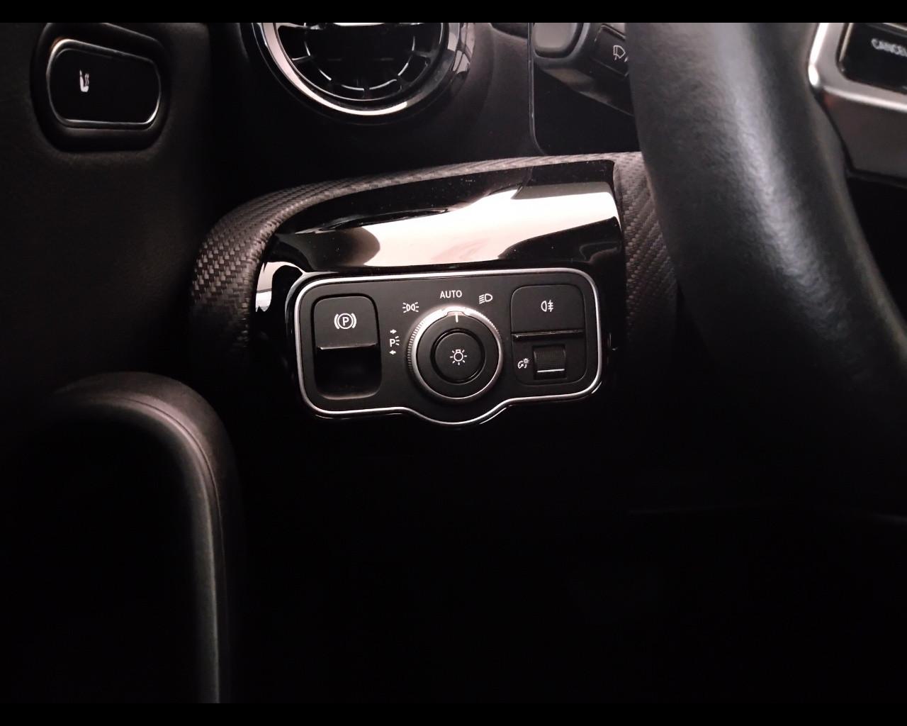 Mercedes-Benz Classe A - W177 2023 - A 180 d Advanced auto