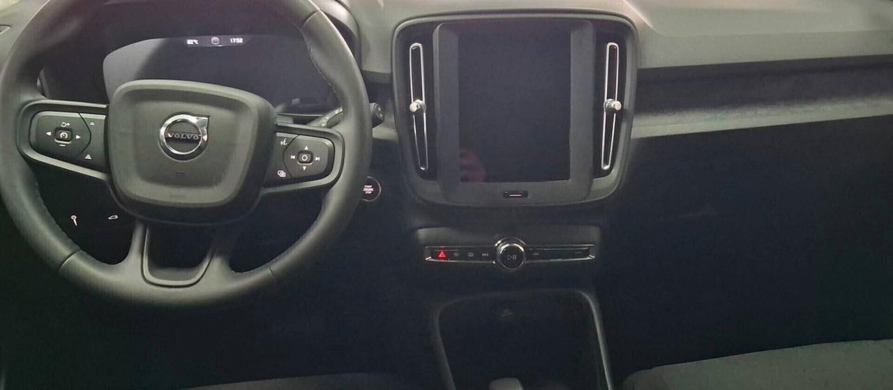 Volvo XC-40 automatica 29.000km unico proprietario
