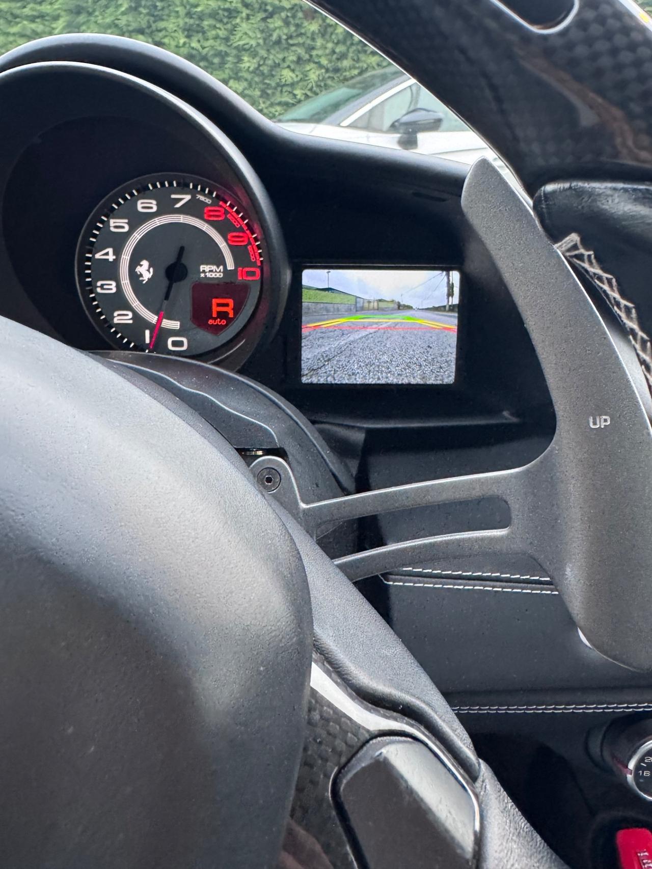 Ferrari 488 GTB PERMUTE iva book full lift carbonio