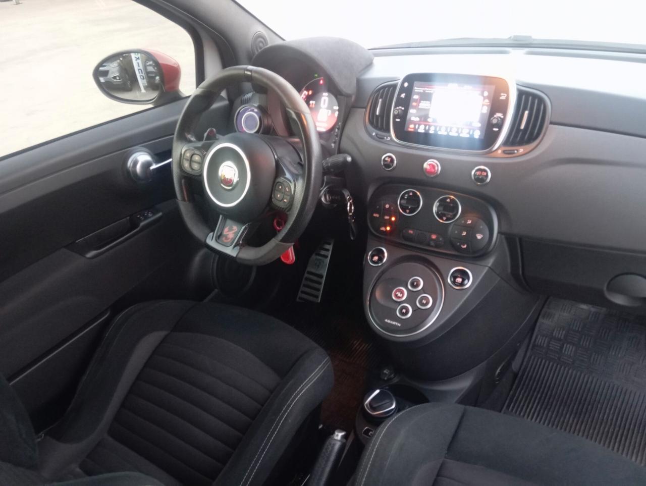 Abarth 595 1.4 Turbo T-Jet 180CV