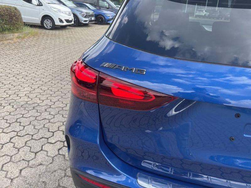 Mercedes-Benz GLA 35 AMG Night Package II AMG Line