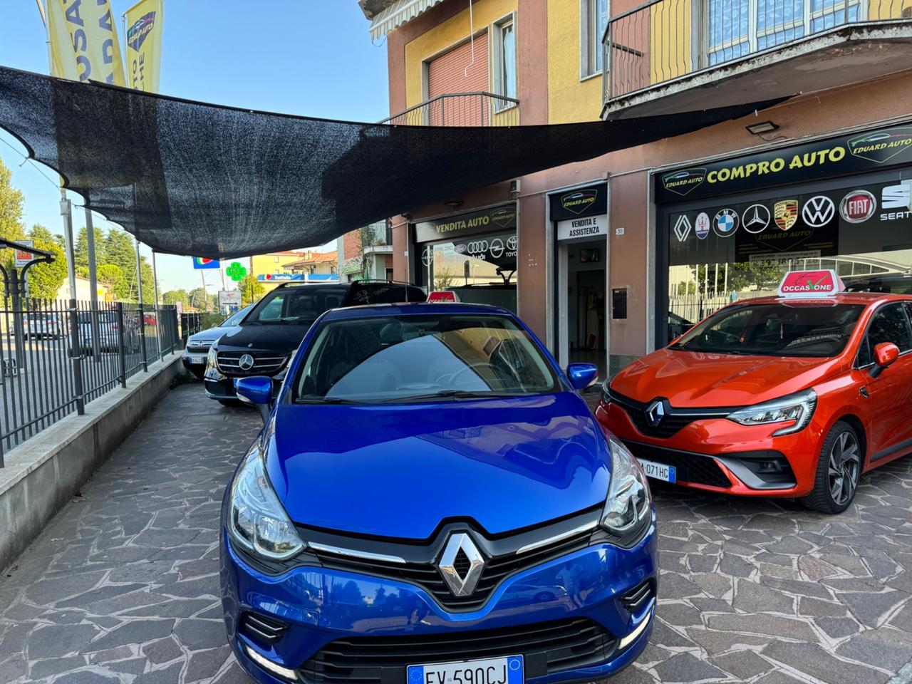 Renault Clio dCi 8V 75 CV 5 porte Life euro 6 neo patentati
