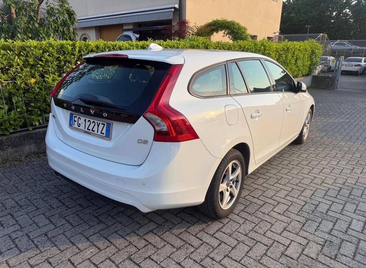 Volvo V60 Geartronic Momentum