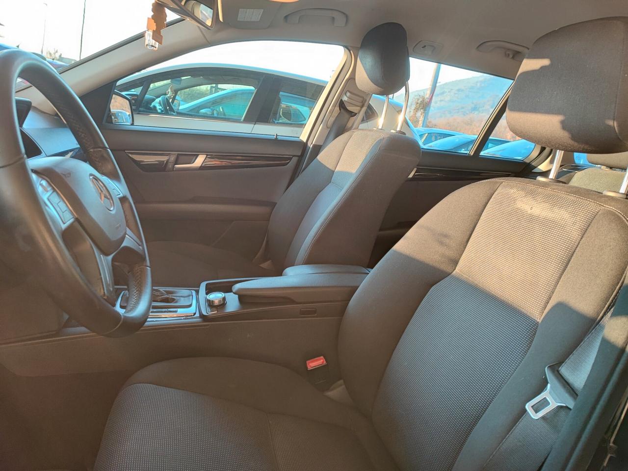 Mercedes-benz C 220 CDI S.W. BlueEFFICIENCY Executive