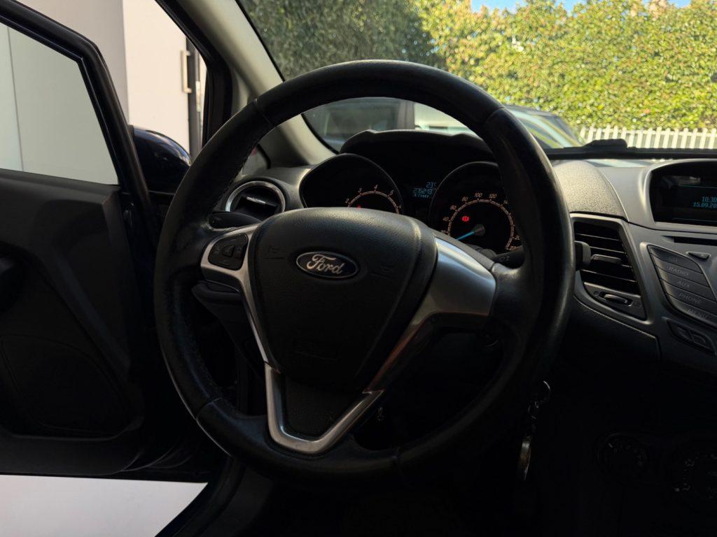 Ford Fiesta 1.4 5 porte Bz.- GPL CASA MADRE