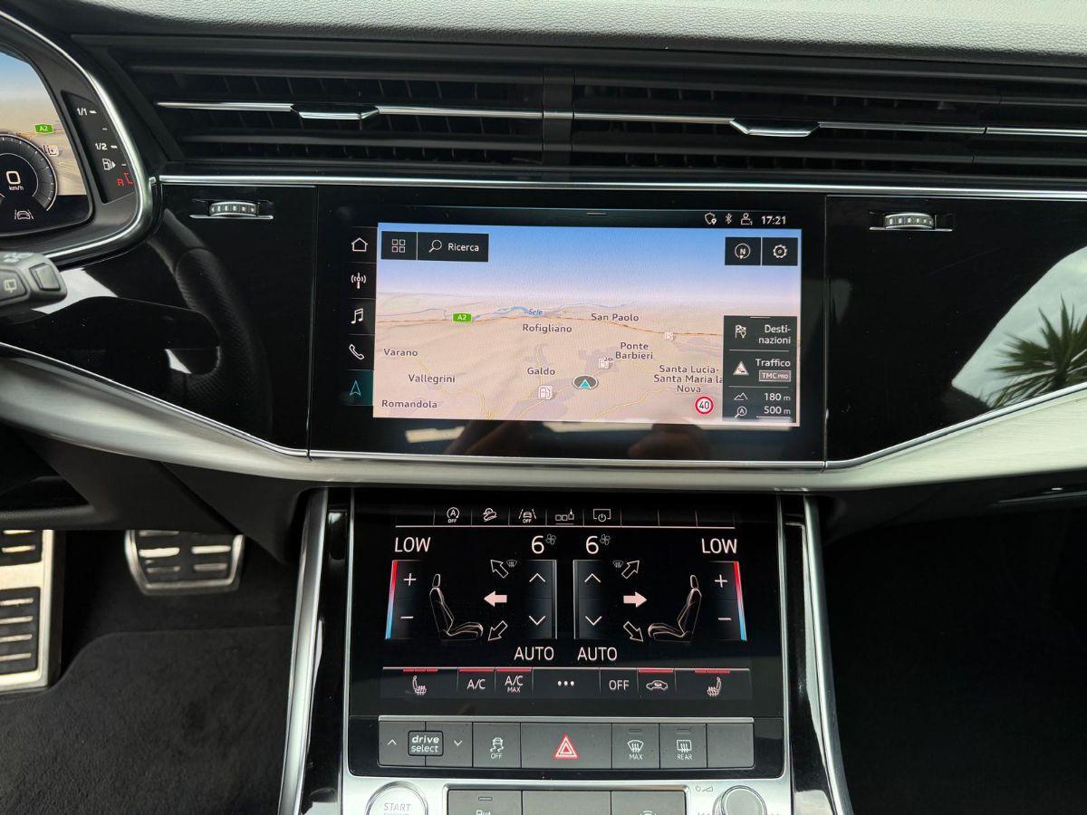 AUDI - Q8 - 50 TDI 286 CV quattro tiptronic S line