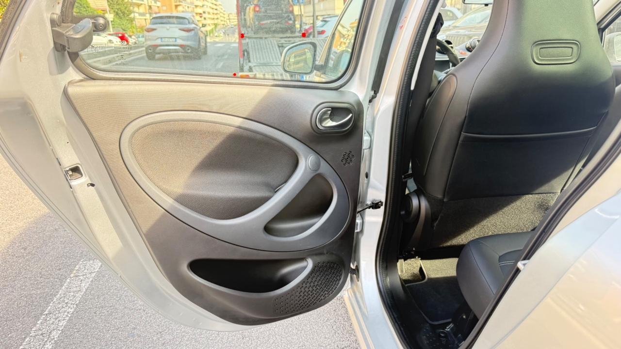 Smart ForFour 90 0.9 Turbo Prime NAVI PANORAMA PDC SEDILI RISCALDATI CERCHI 15