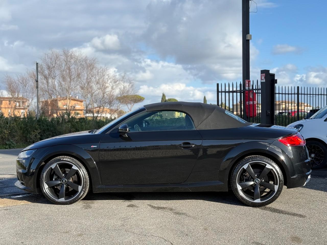 Audi TT Roadster 2.0 TFSI 230cv Quattro S line