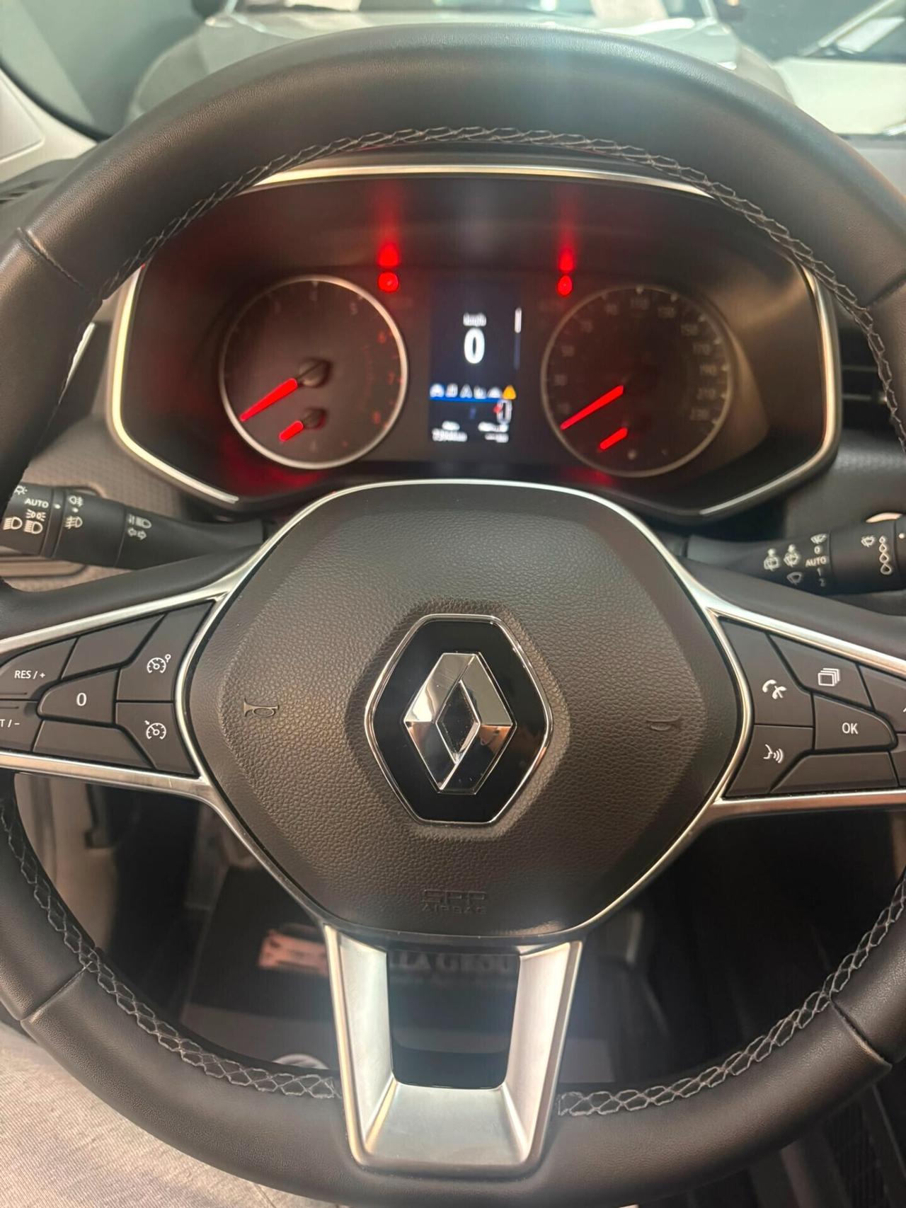 Renault Clio Intens super accessoriata