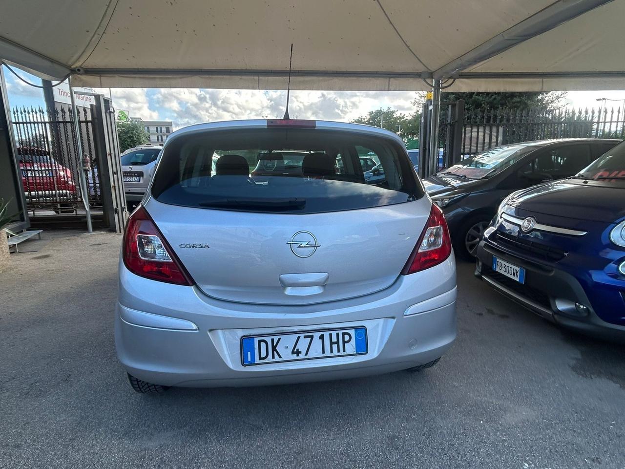 Opel Corsa 1.0 12V 5 porte Enjoy