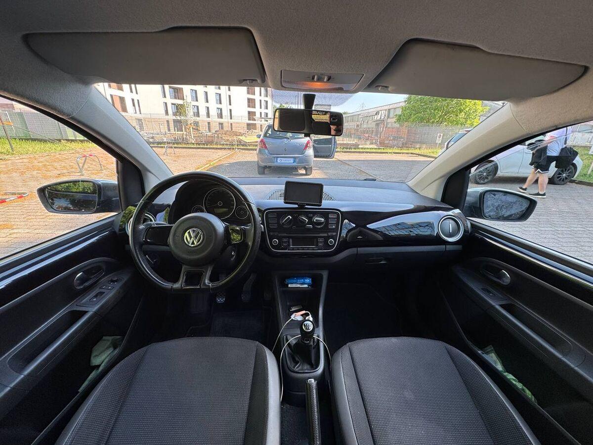 Volkswagen up! 1.0 Move up! 75cv 5p asg