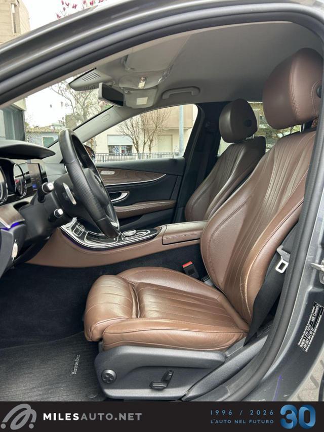 MERCEDES-BENZ E 350 BlueTEC 4Matic Automatic Premium Surround 360°