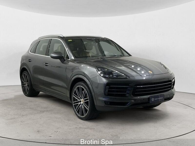 Porsche Cayenne 3.0 V6