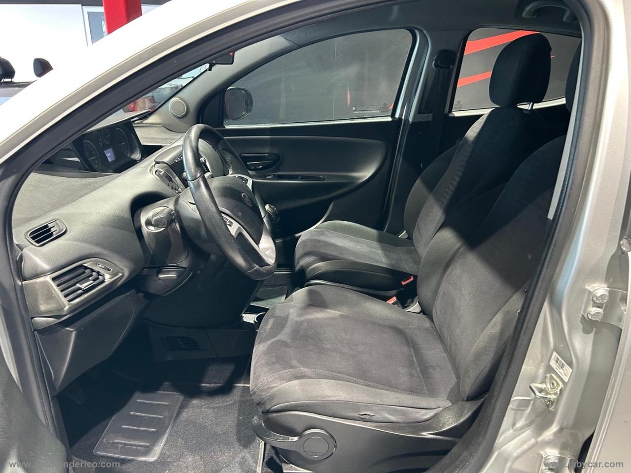 LANCIA Ypsilon 0.9 T.Air 85CV METANO 5p. Gold