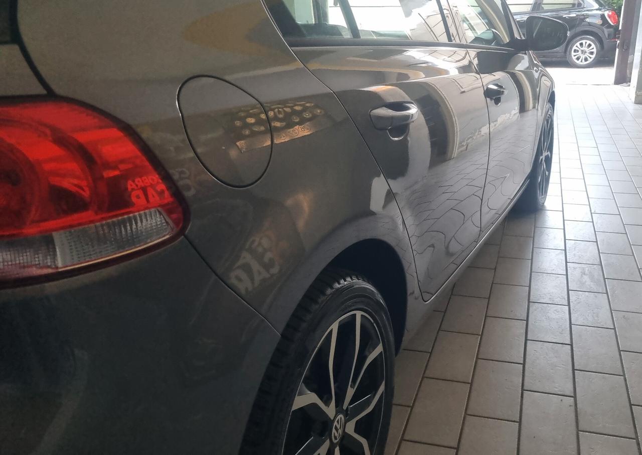 Volkswagen Golf 1.6 TDI DPF 5p. Highline