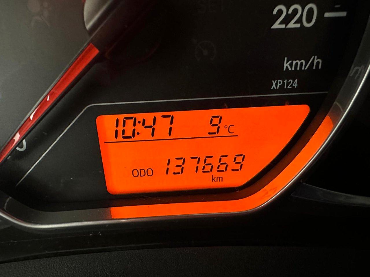 Toyota Yaris 5 Porte Yaris 5p 1.0 Trend Red Edition
