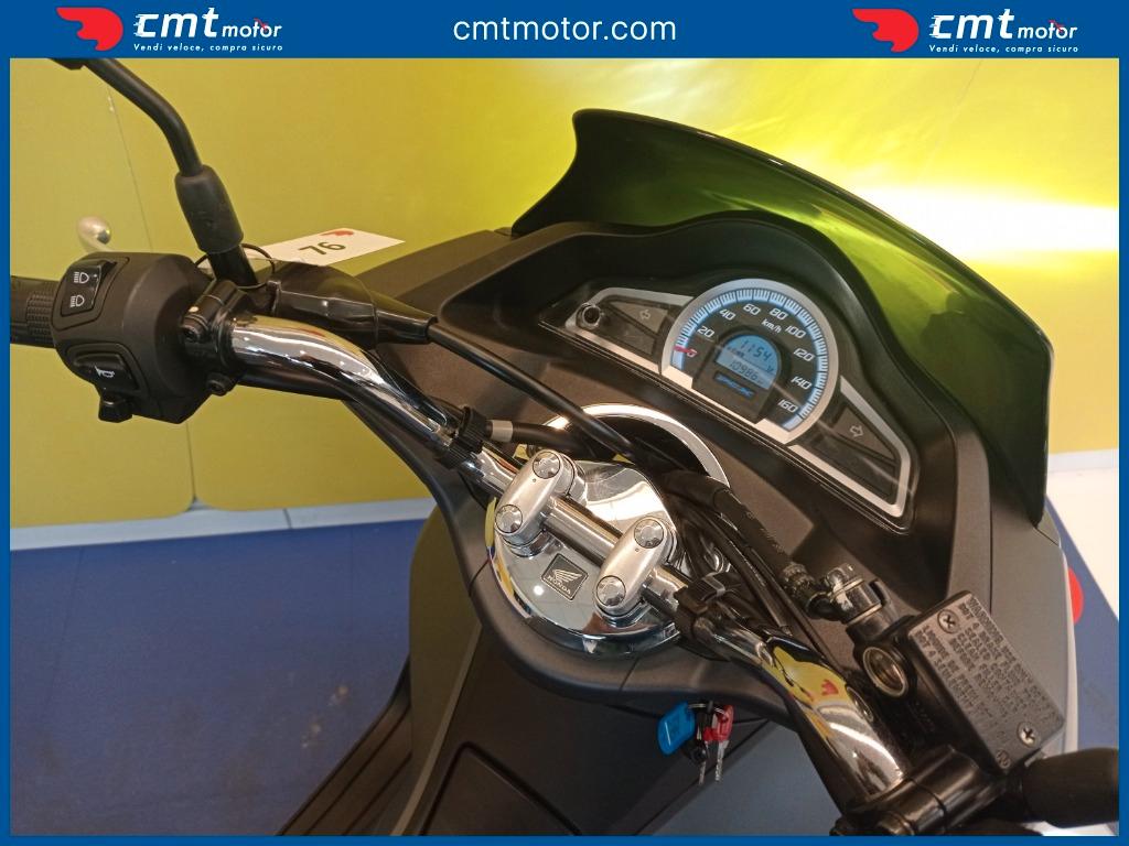 Honda PCX 150 - 2016